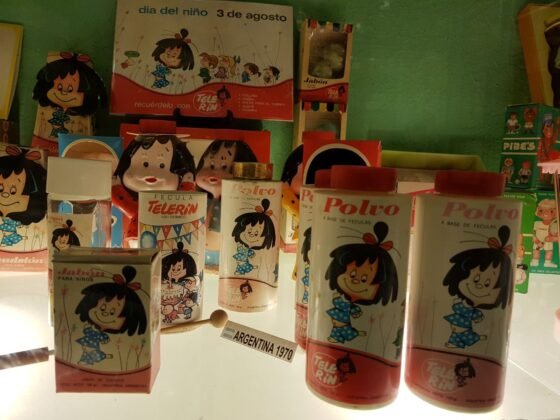 Juguetes de Madera, De Plástico y Cosmética Infantil